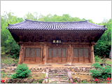 대비사 대웅전(보물 834호)